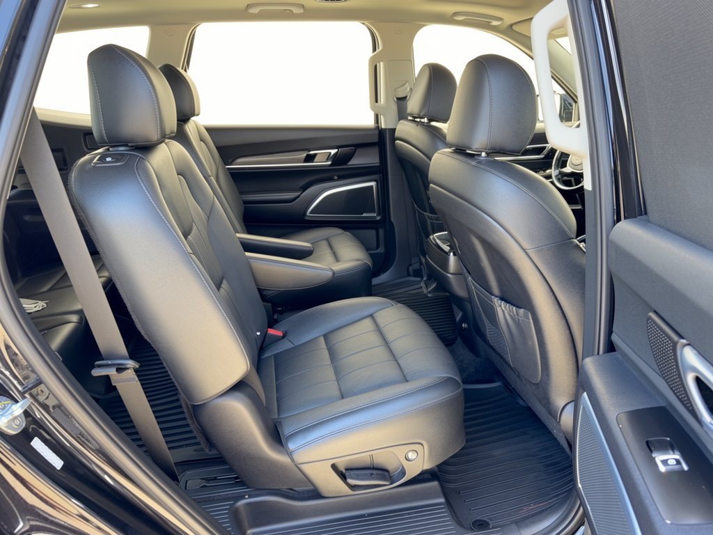 Used 2021 Kia Telluride SX w/ Towing Package AWD/4WD image 29
