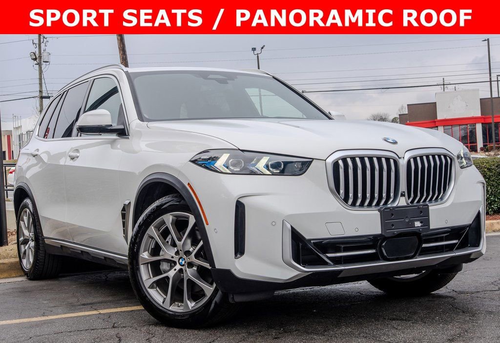 Used 2025 BMW X5 xDrive40i w/ Premium Package image 3