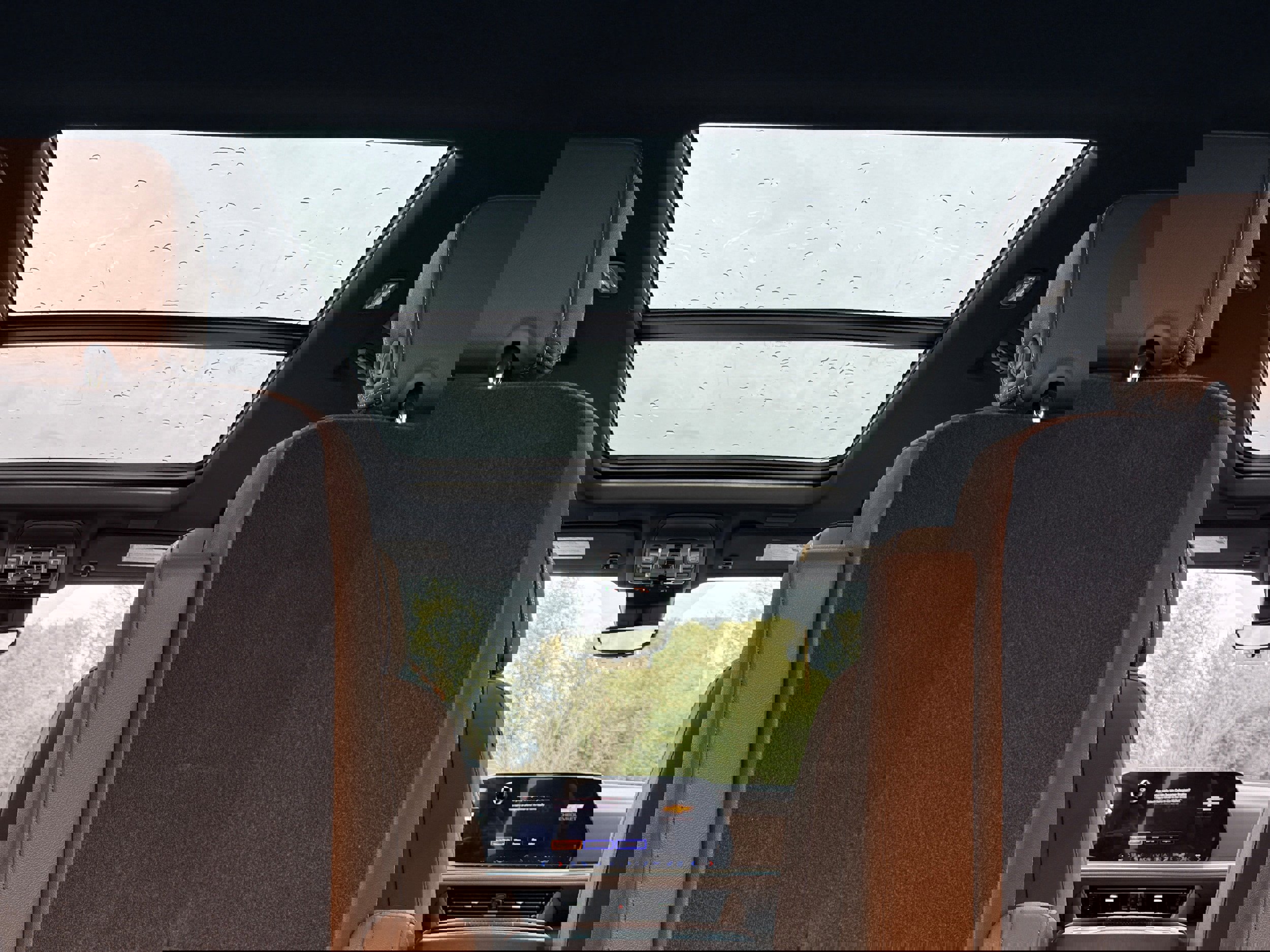 New 2026 Chevrolet Tahoe High Country w/ Sun And Tow Package image 9