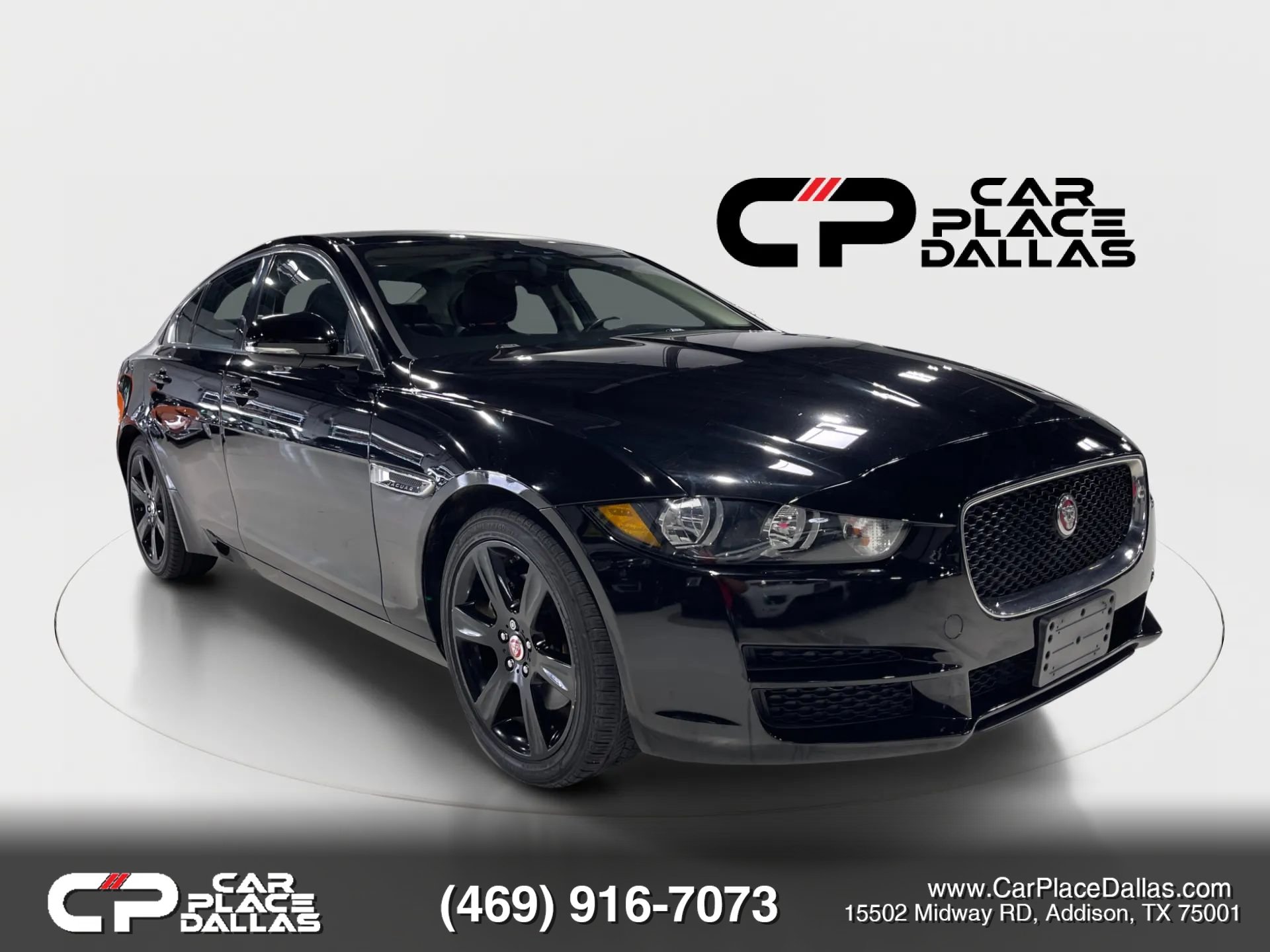 Used 2019 Jaguar XE Prestige RWD image 7