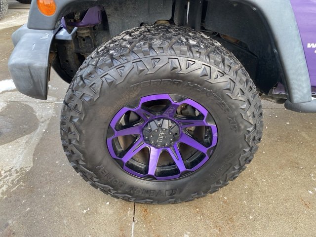 Certified 2017 Jeep Wrangler Unlimited Sport w/ Connectivity Group image 10