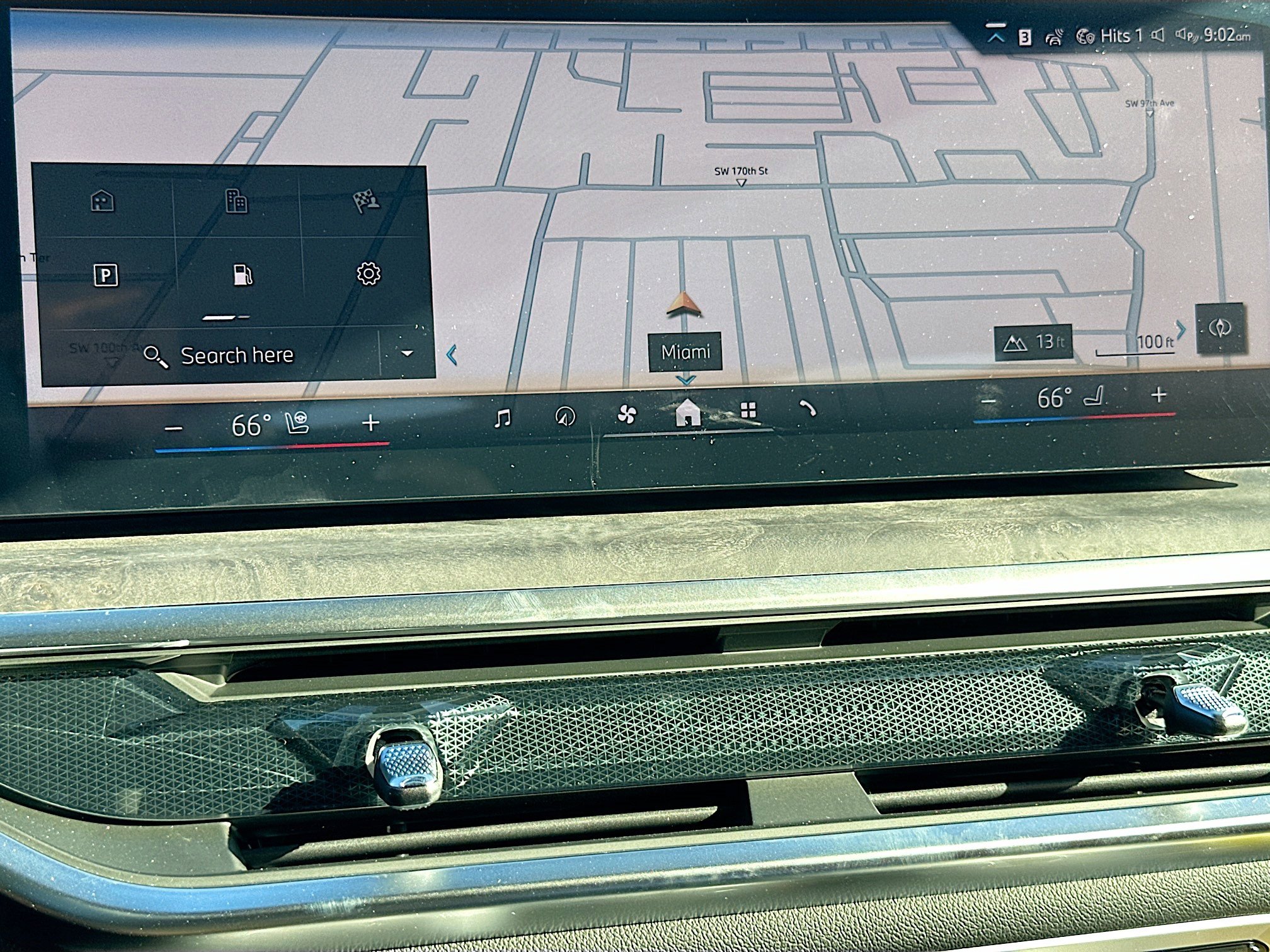 New 2026 BMW X7 xDrive40i w/ M Sport Package image 10