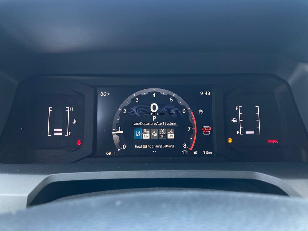 New 2026 Toyota 4Runner SR5 AWD/4WD image 6