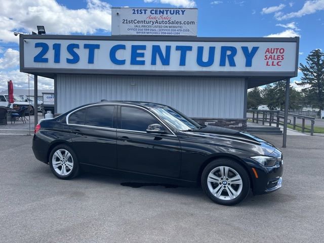 Used 2017 BMW 330i xDrive Sedan AWD/4WD image 1