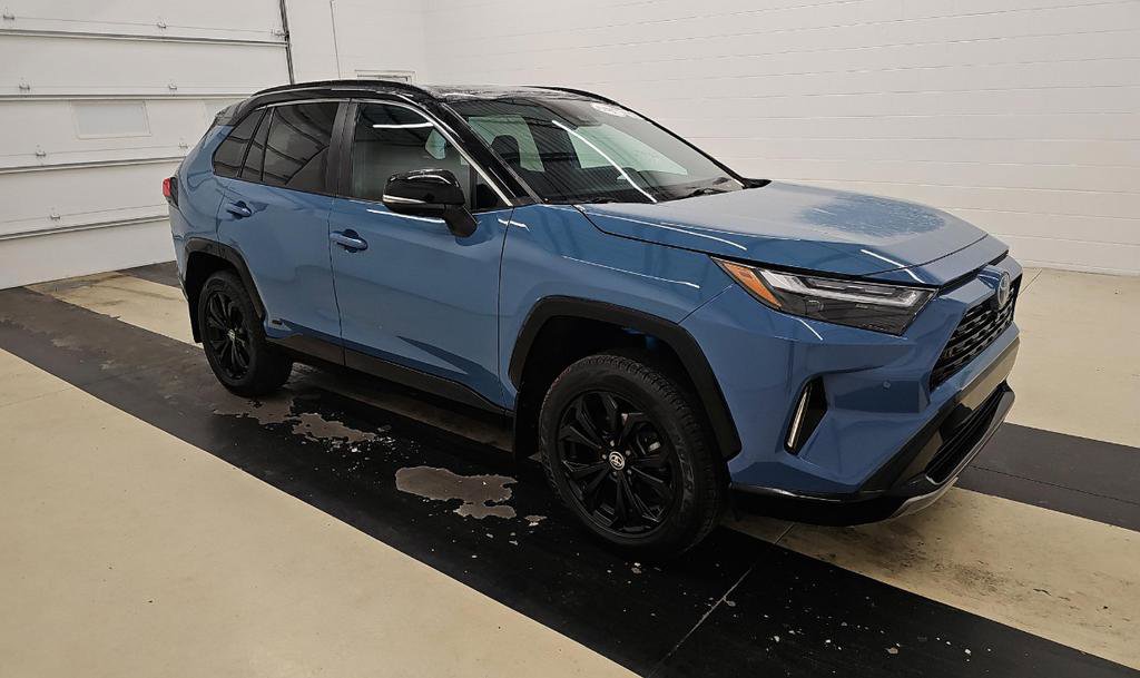 Used 2023 Toyota RAV4 XSE AWD/4WD image 1