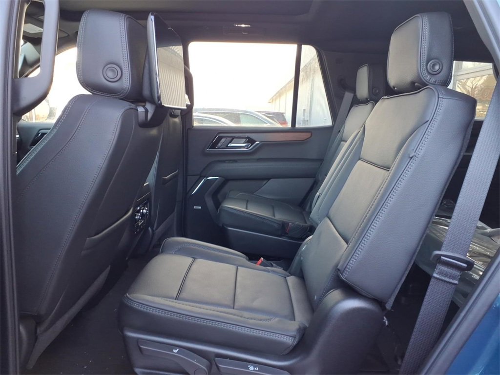 New 2026 GMC Yukon Denali w/ Denali Reserve Package image 5