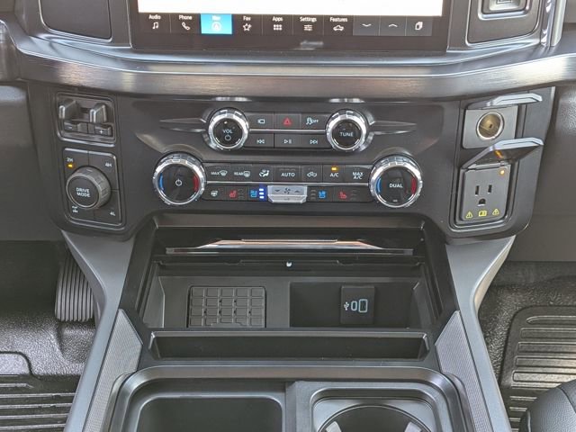 New 2026 Ford F250 Lariat w/ FX4 Off-Road Package image 30