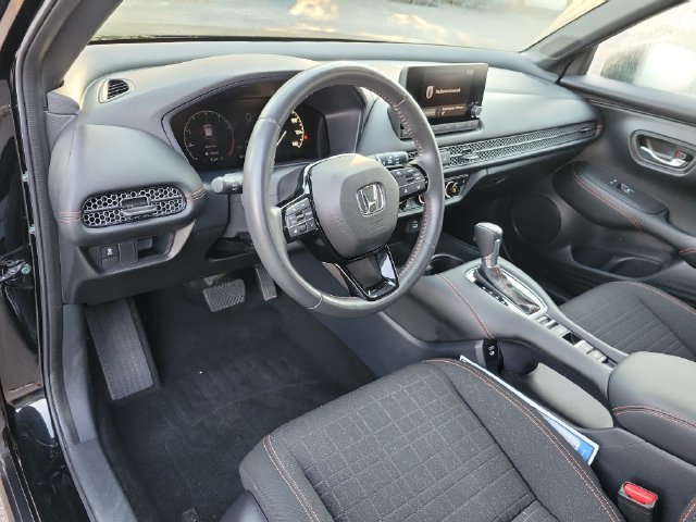 Used 2024 Honda HR-V Sport image 14