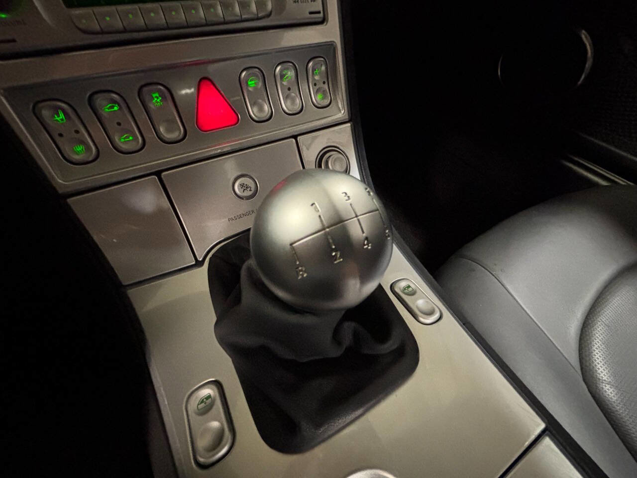 Used 2004 Chrysler Crossfire Coupe RWD image 36