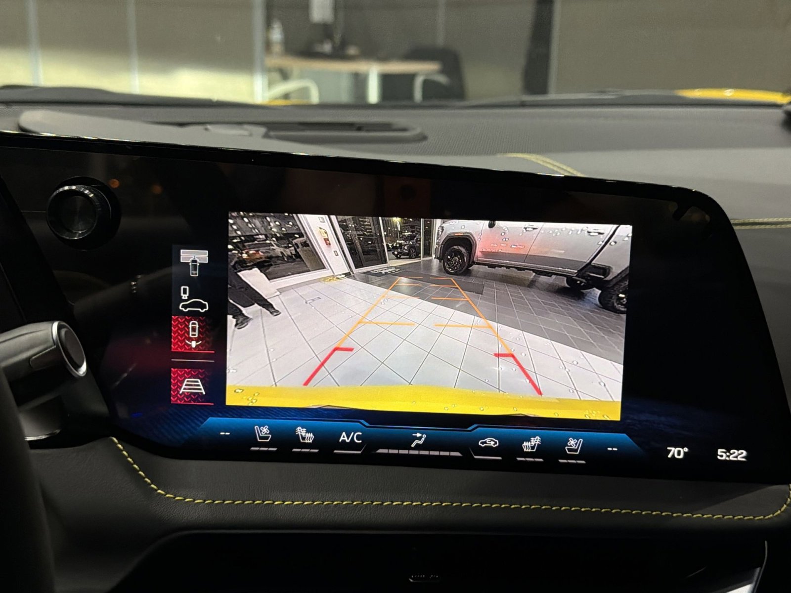 New 2026 Chevrolet Corvette Stingray Premium Cpe w/ Z51 Performance Package image 19