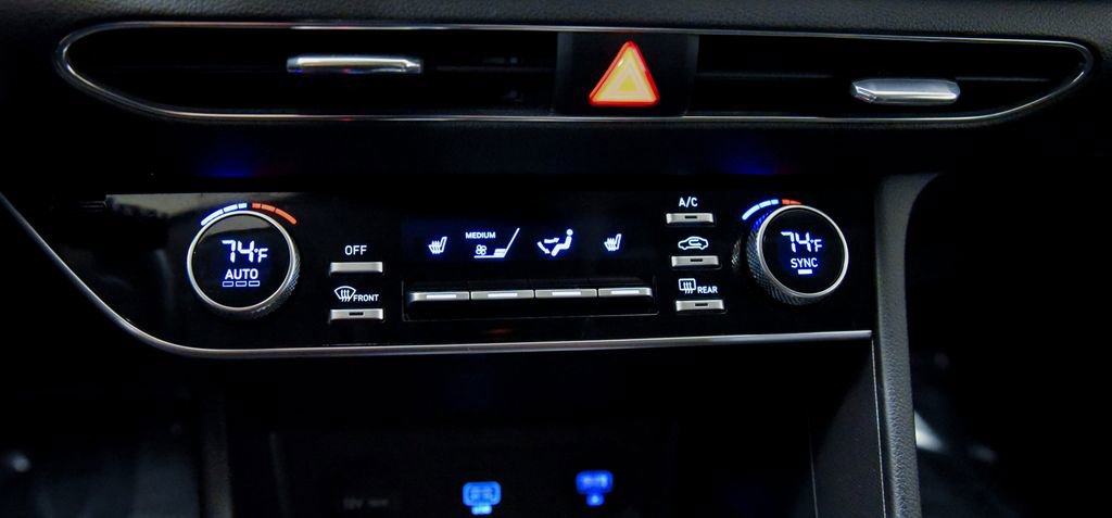 Used 2022 Hyundai Sonata SEL image 18