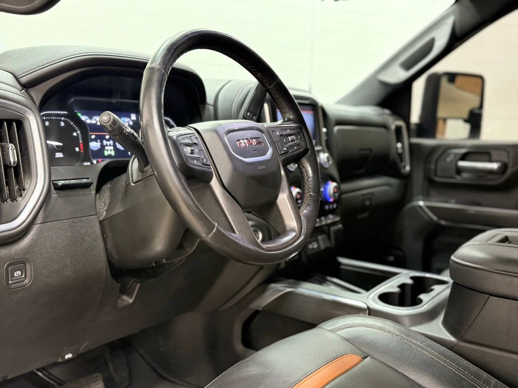 Used 2021 GMC Sierra 2500 AT4 w/ AT4 Preferred Package image 30