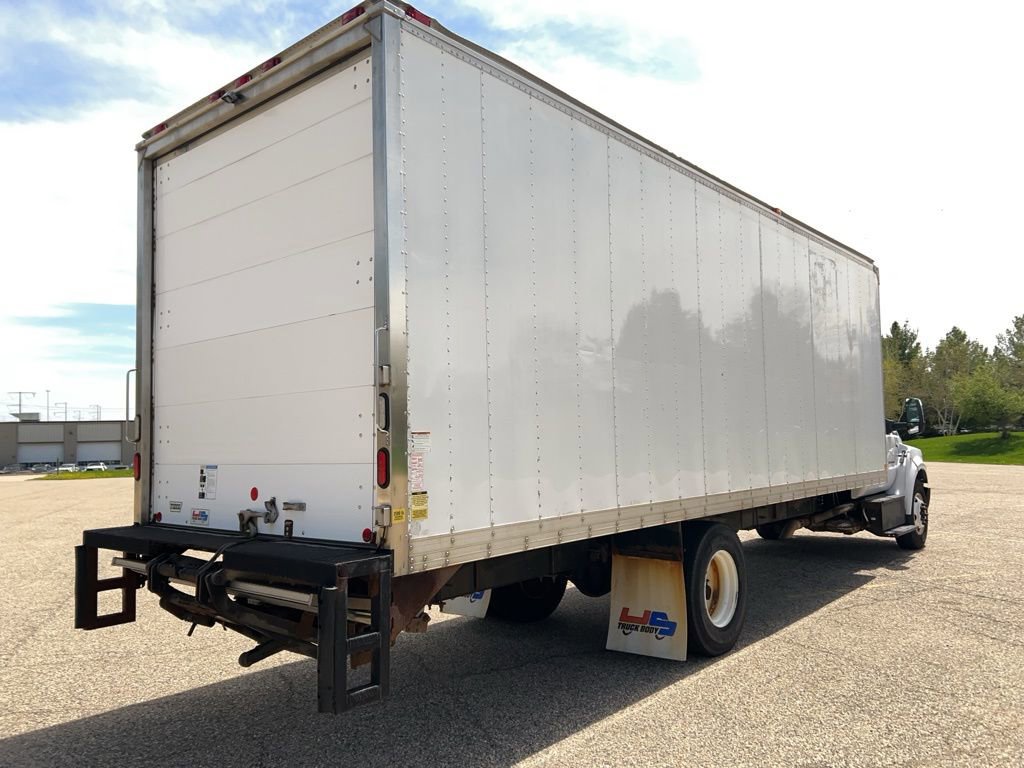 Used 2016 Ford F650 2WD Regular Cab Super Duty image 7