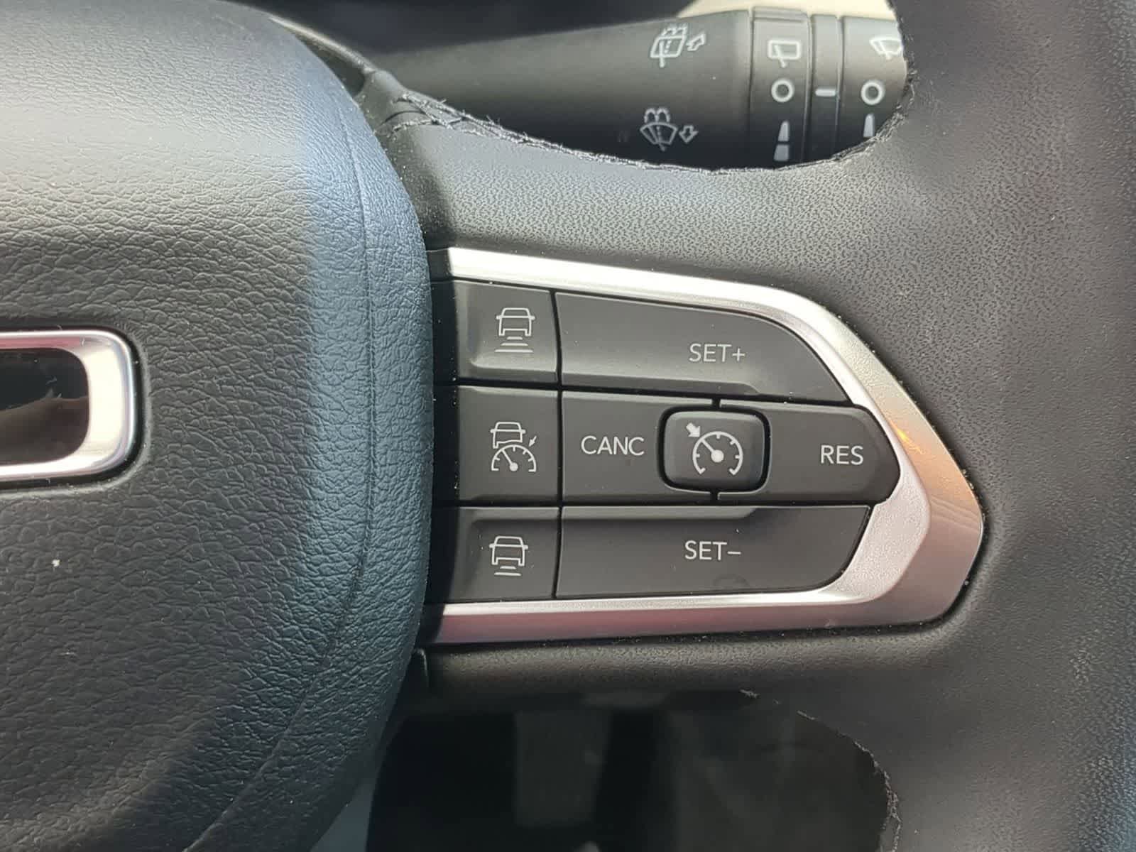 Used 2023 Jeep Compass Limited w/ Elite Group image 24