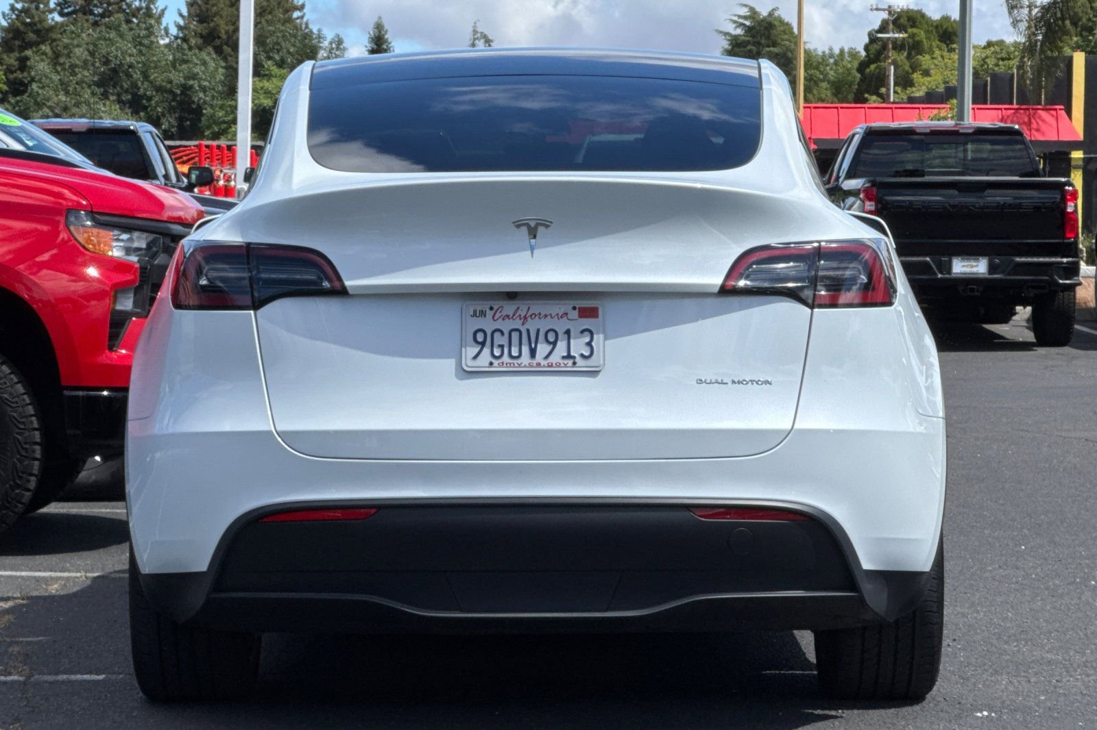 Used 2023 Tesla Model Y Long Range AWD/4WD image 6