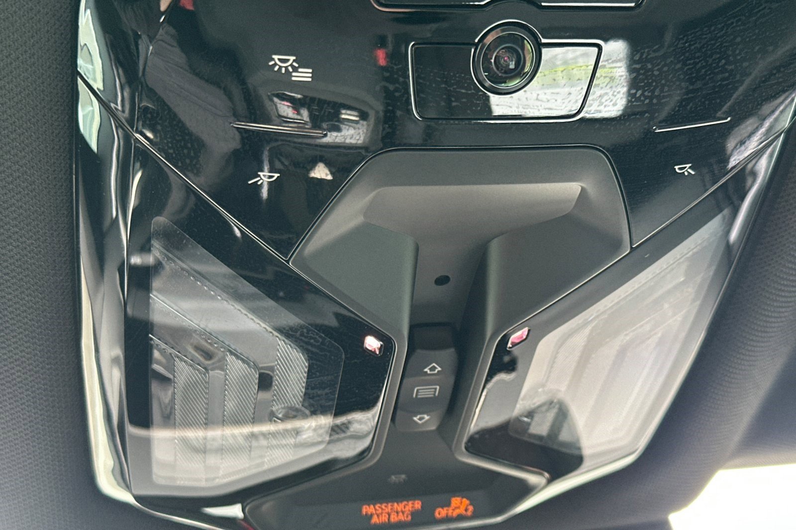 Used 2025 BMW X3 xDrive30i w/ Premium Package image 23