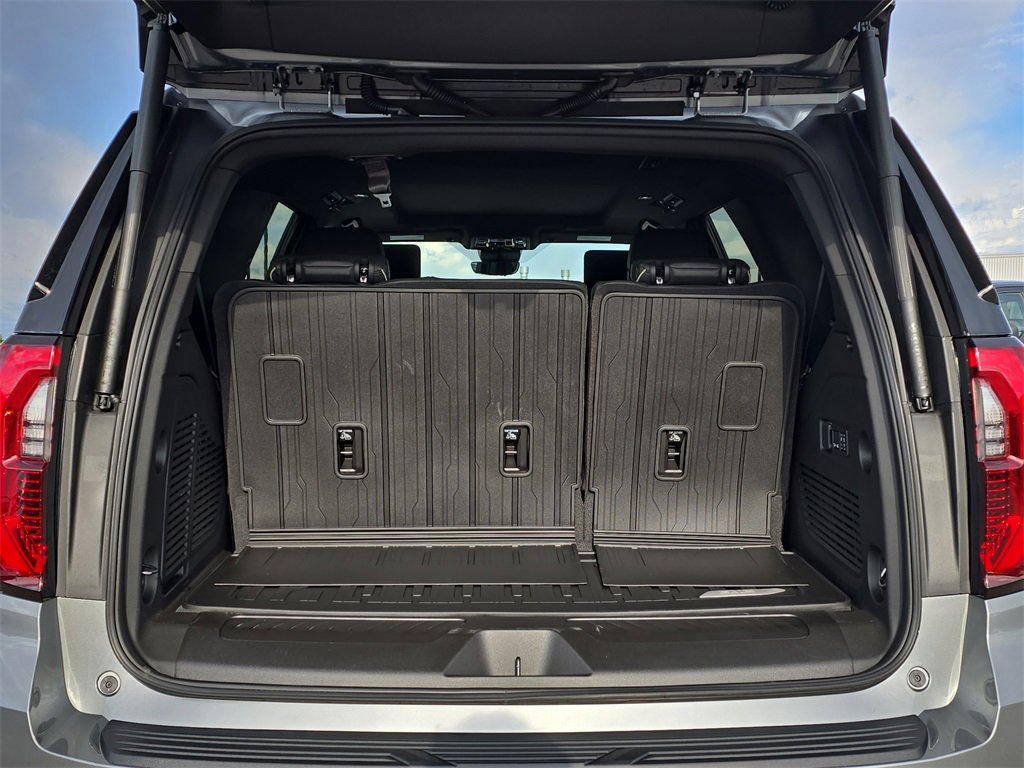 New 2026 GMC Yukon Elevation image 13