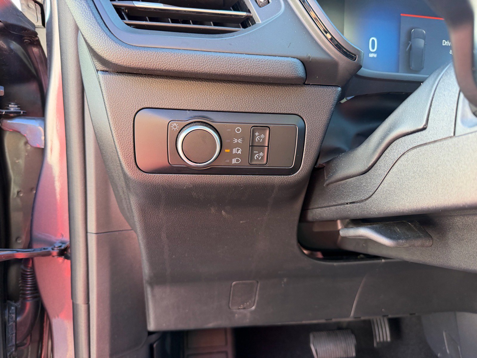 Used 2025 Ford Escape ST-Line AWD/4WD image 21