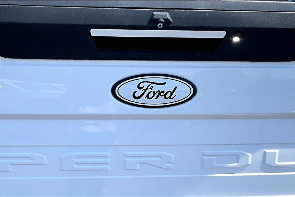Used 2021 Ford F250 Lariat w/ Lariat Ultimate Package AWD/4WD image 27