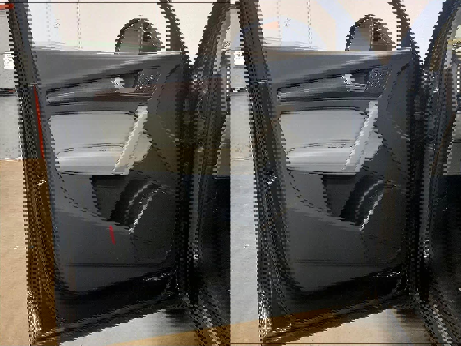 Used 2021 Audi Q5 Premium w/ Convenience Package image 19