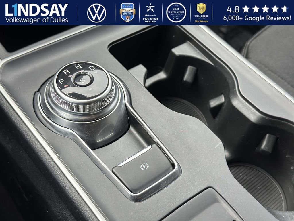 Used 2024 Ford Edge SE w/ Black Appearance Package image 18