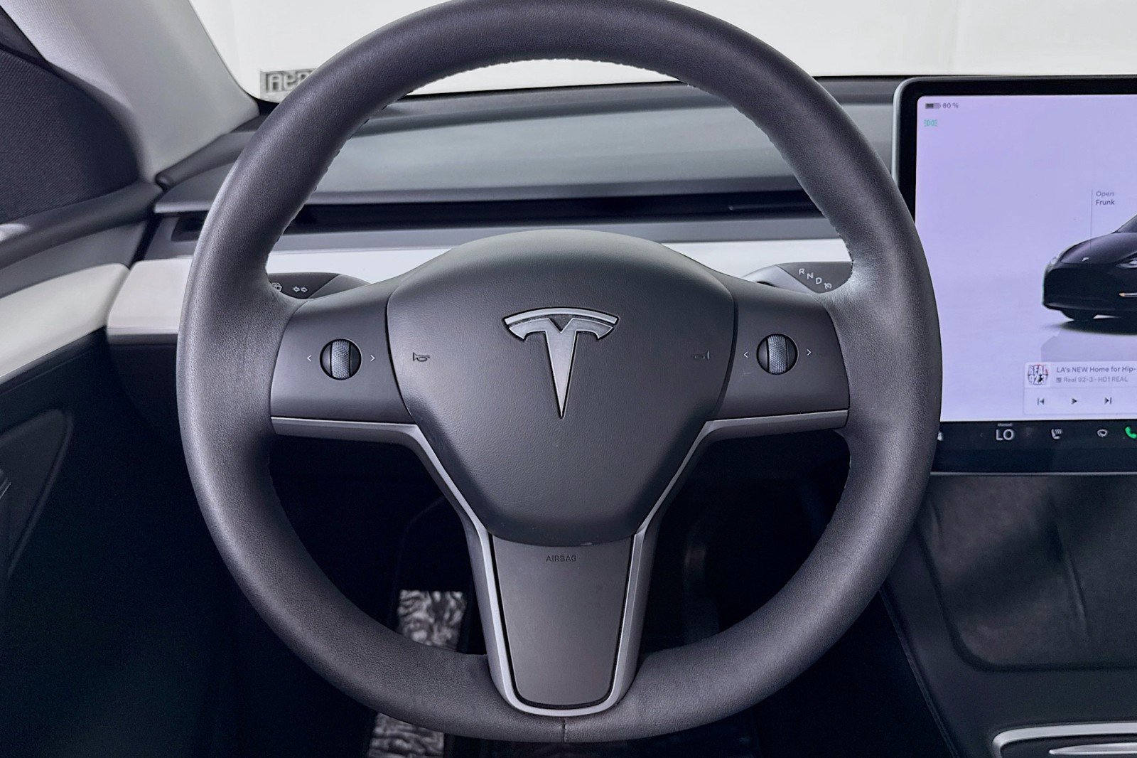 Used 2024 Tesla Model Y Long Range image 17