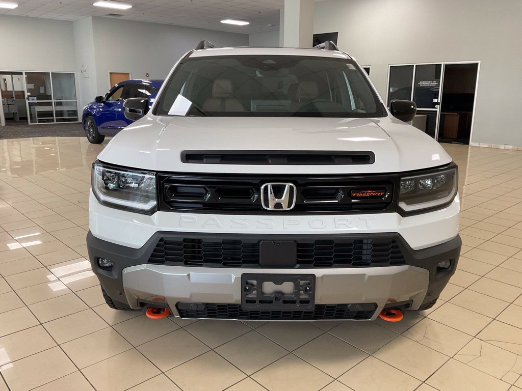 Used 2026 Honda Passport TrailSport Elite image 2