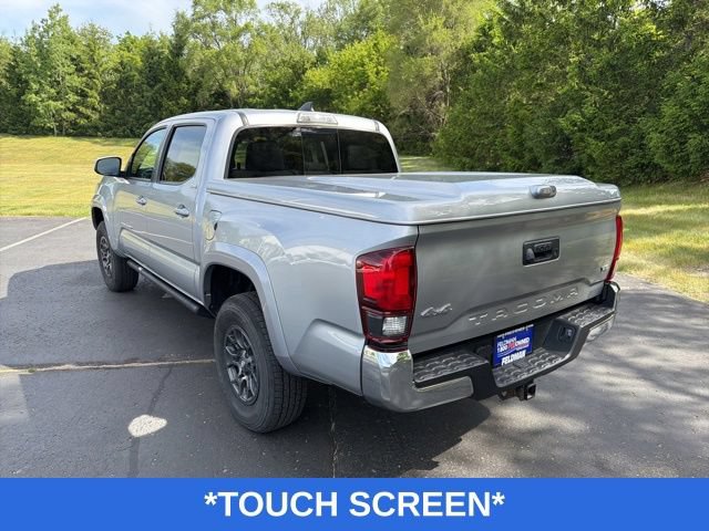 Used 2018 Toyota Tacoma SR5 AWD/4WD image 5