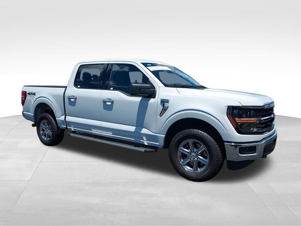 Used 2025 Ford F150 XLT w/ Equipment Group 301A Standard AWD/4WD image 2