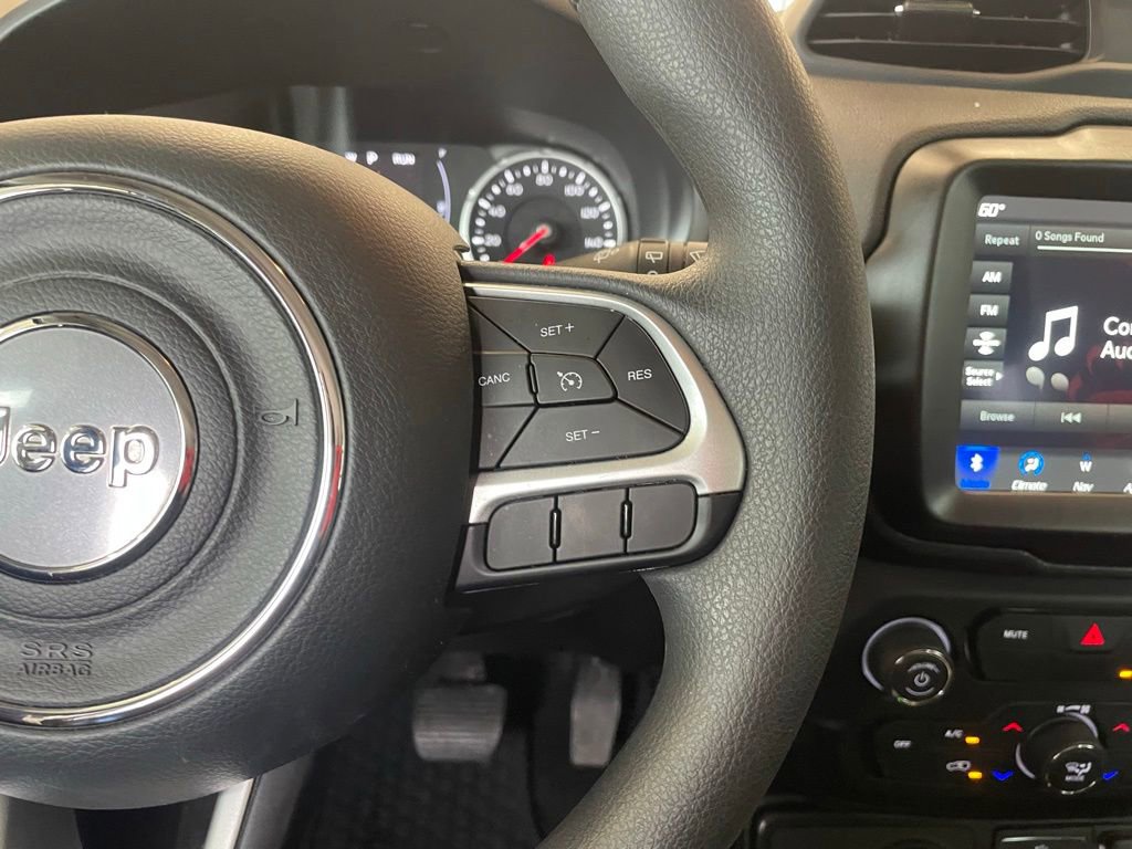 Used 2023 Jeep Renegade Latitude AWD/4WD image 15
