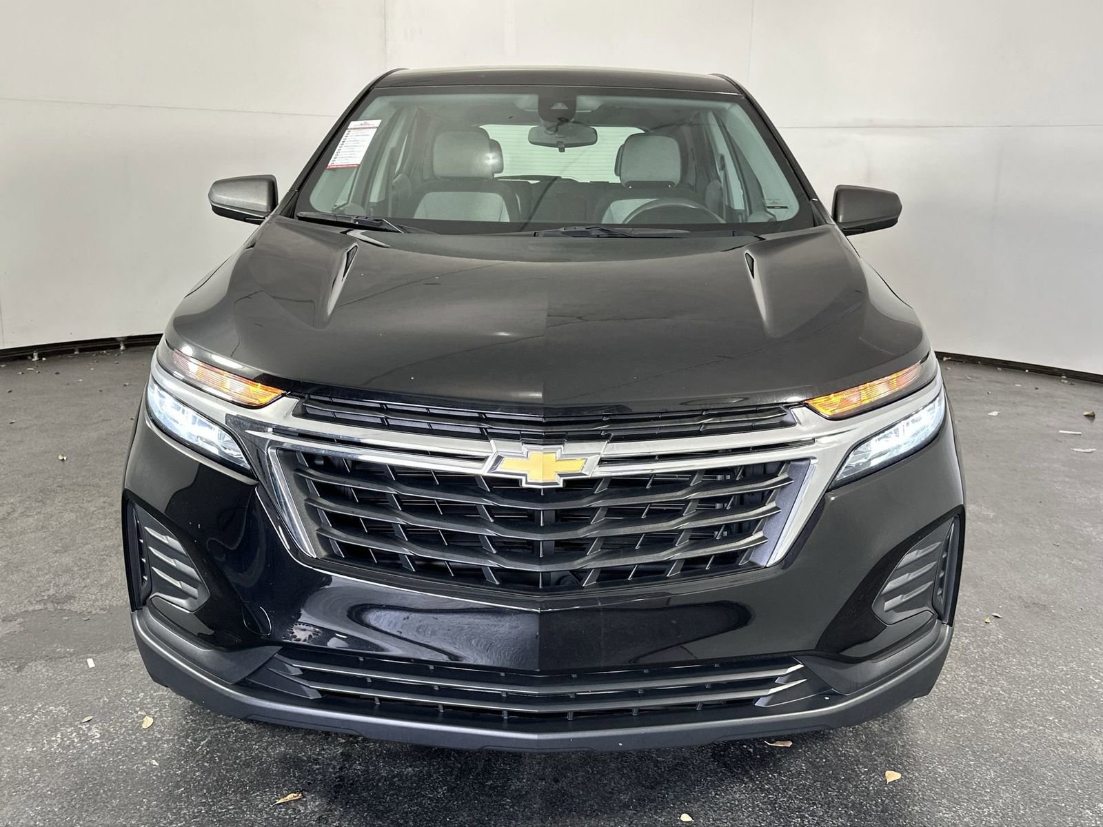 Used 2022 Chevrolet Equinox LS image 3