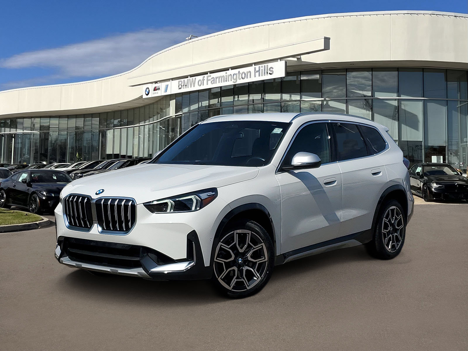 Certified 2023 BMW X1 xDrive28i w/ Convenience Package AWD/4WD image 1