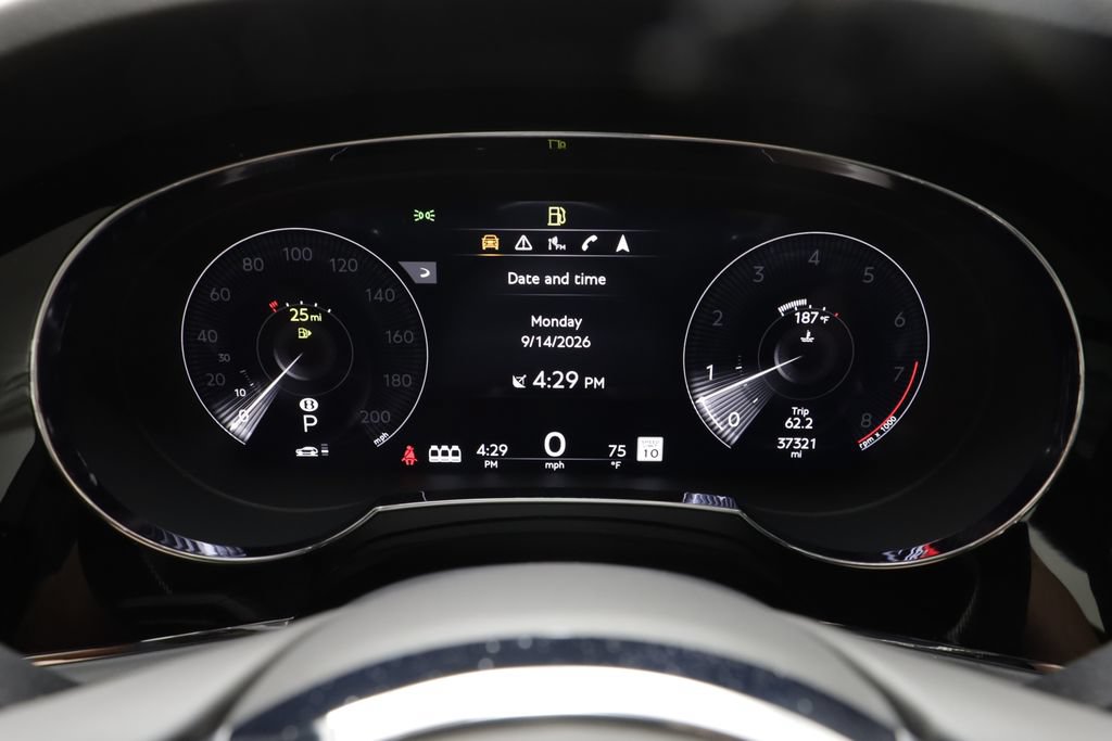 Used 2021 Bentley Bentayga AWD/4WD image 8