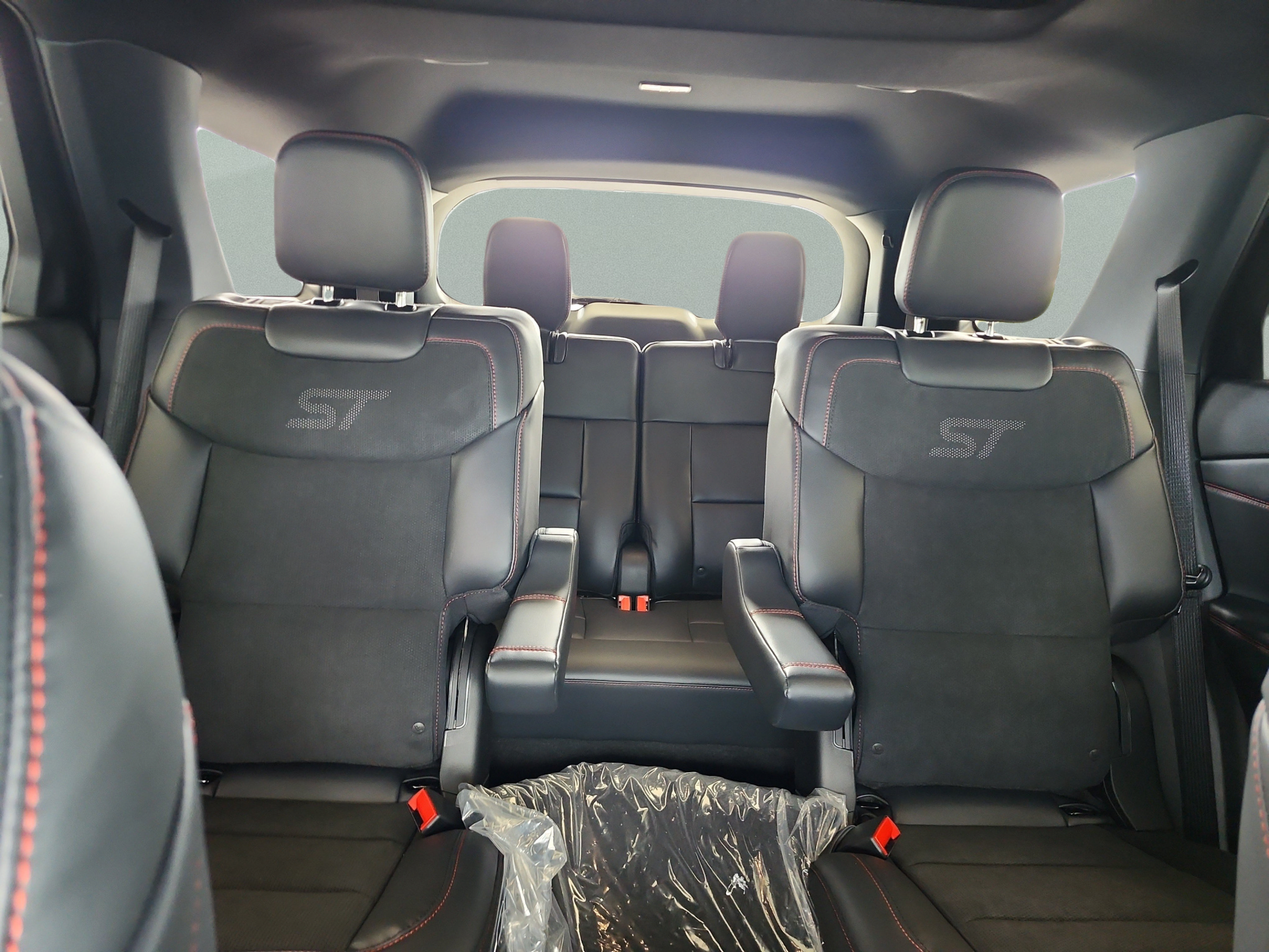 New 2026 Ford Explorer ST w/ Sun And Sound Package AWD/4WD image 18
