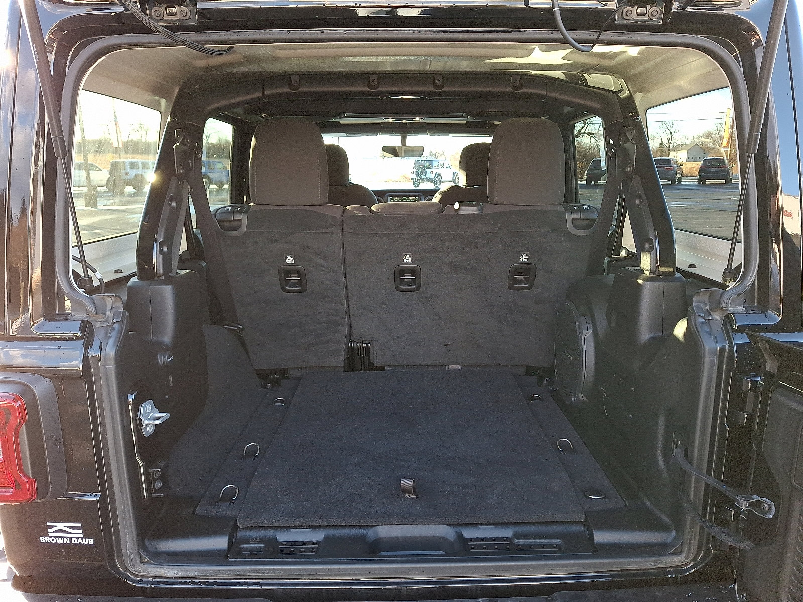 Certified 2022 Jeep Wrangler Unlimited Sport image 29