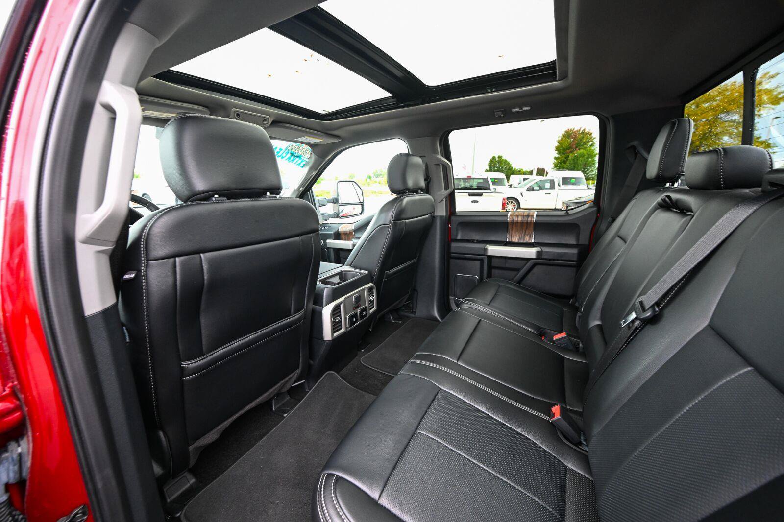 Certified 2019 Ford F150 Lariat w/ Equipment Group 502A Luxury AWD/4WD image 19