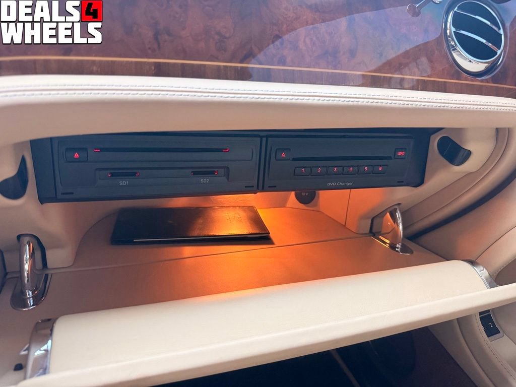 Used 2012 Bentley Mulsanne RWD image 52