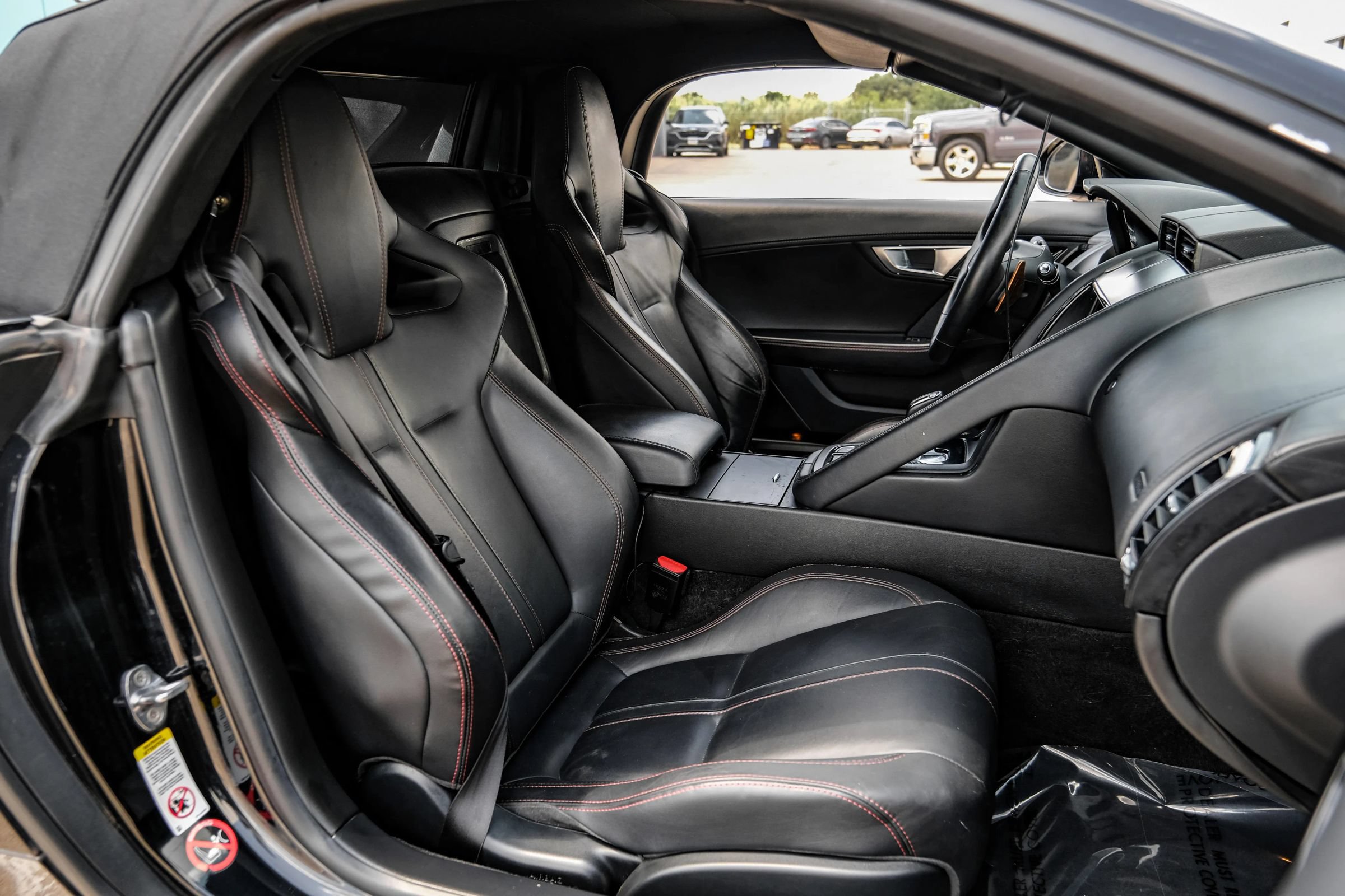 Used 2014 Jaguar F-TYPE S RWD image 37