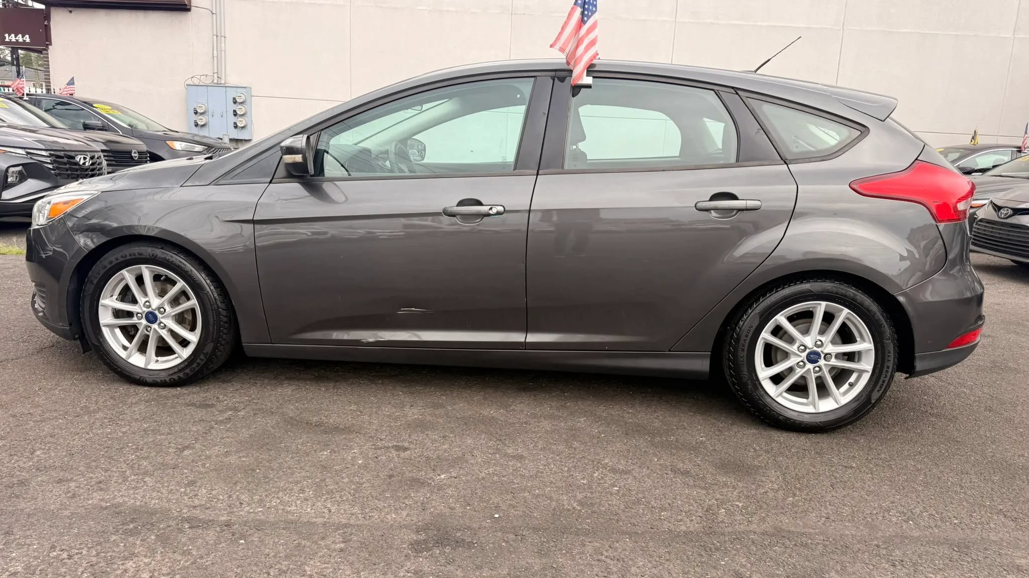 Used 2016 Ford Focus SE FWD image 11