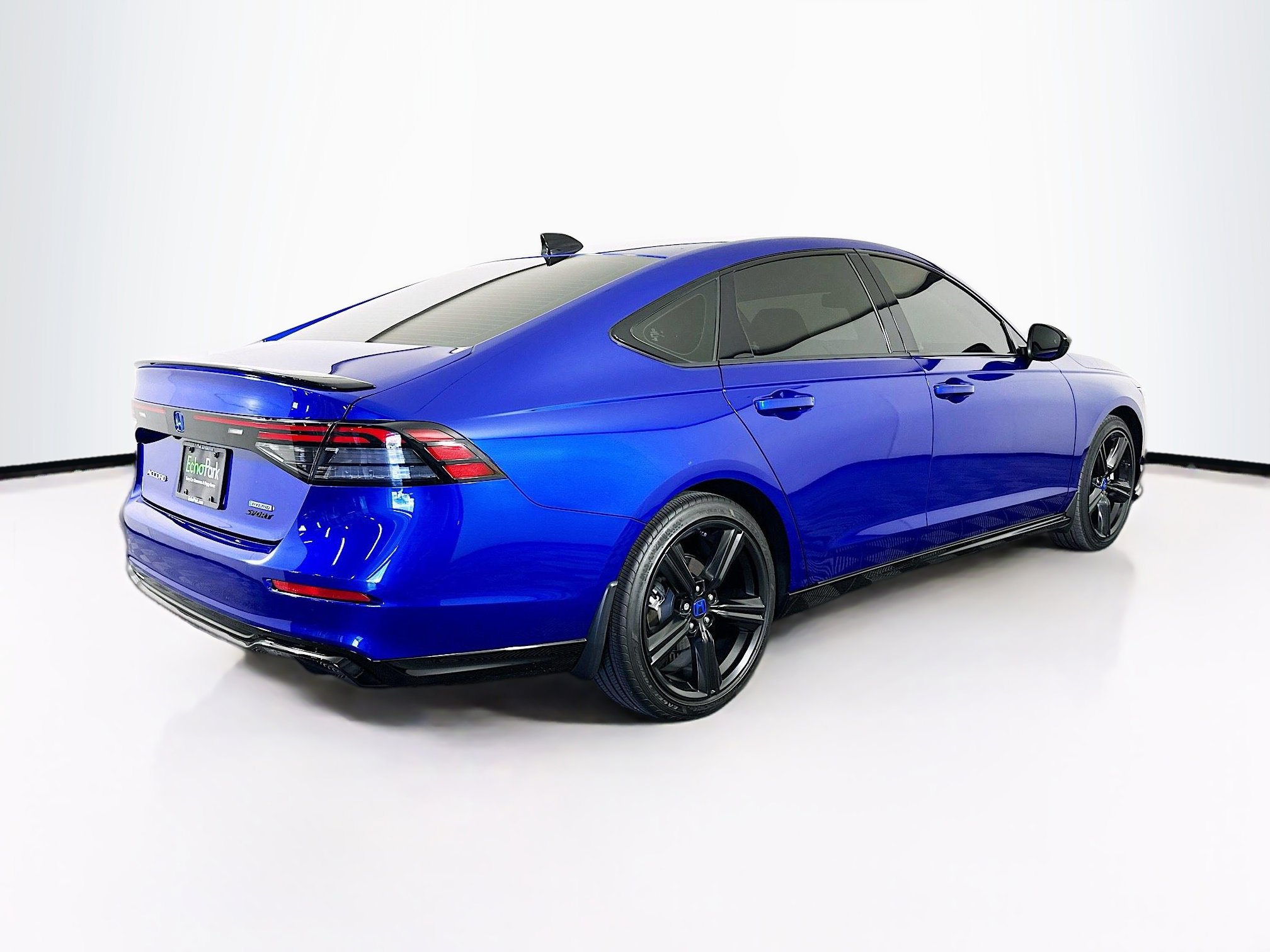 Used 2023 Honda Accord Sport image 9