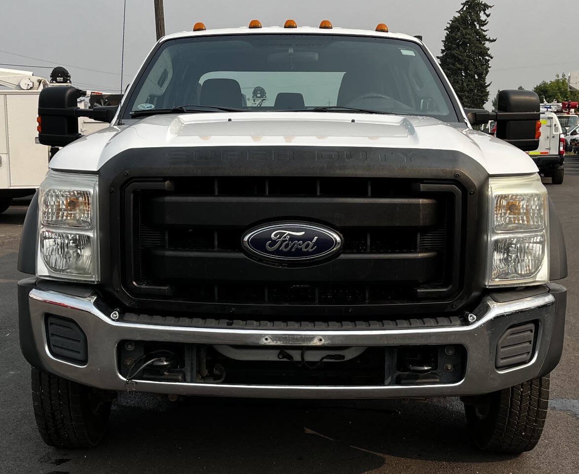 Used 2012 Ford F550 4x4 Crew Cab Super Duty w/ Payload Upgrade Pkg image 2