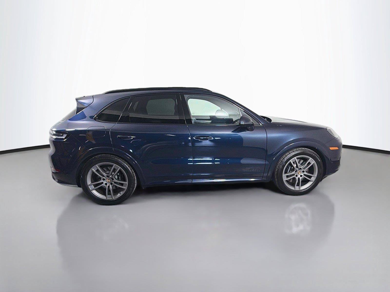 Certified 2026 Porsche Cayenne GTS w/ Premium Package Plus AWD/4WD image 8