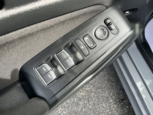 Used 2025 Honda Civic Sport image 17