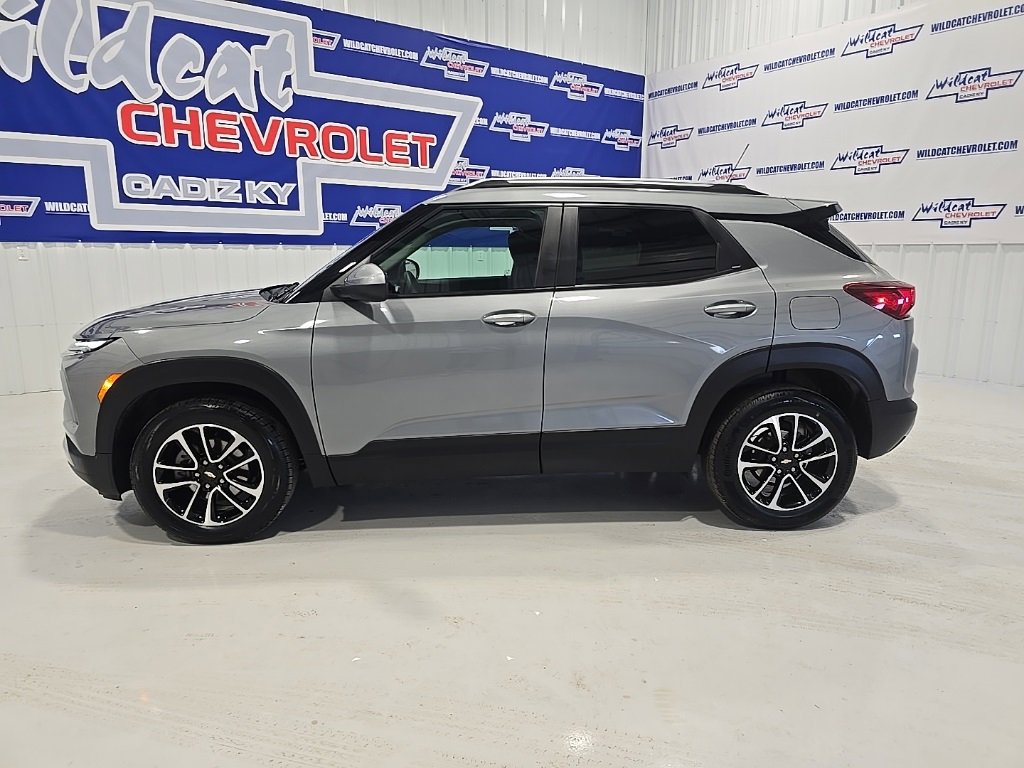 Used 2025 Chevrolet TrailBlazer LT image 5