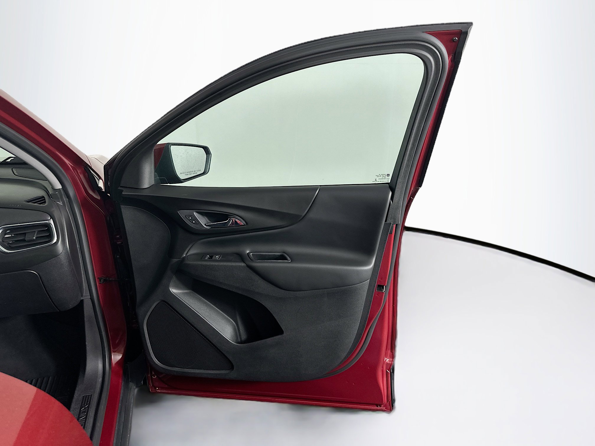 Used 2018 Chevrolet Equinox LT image 30