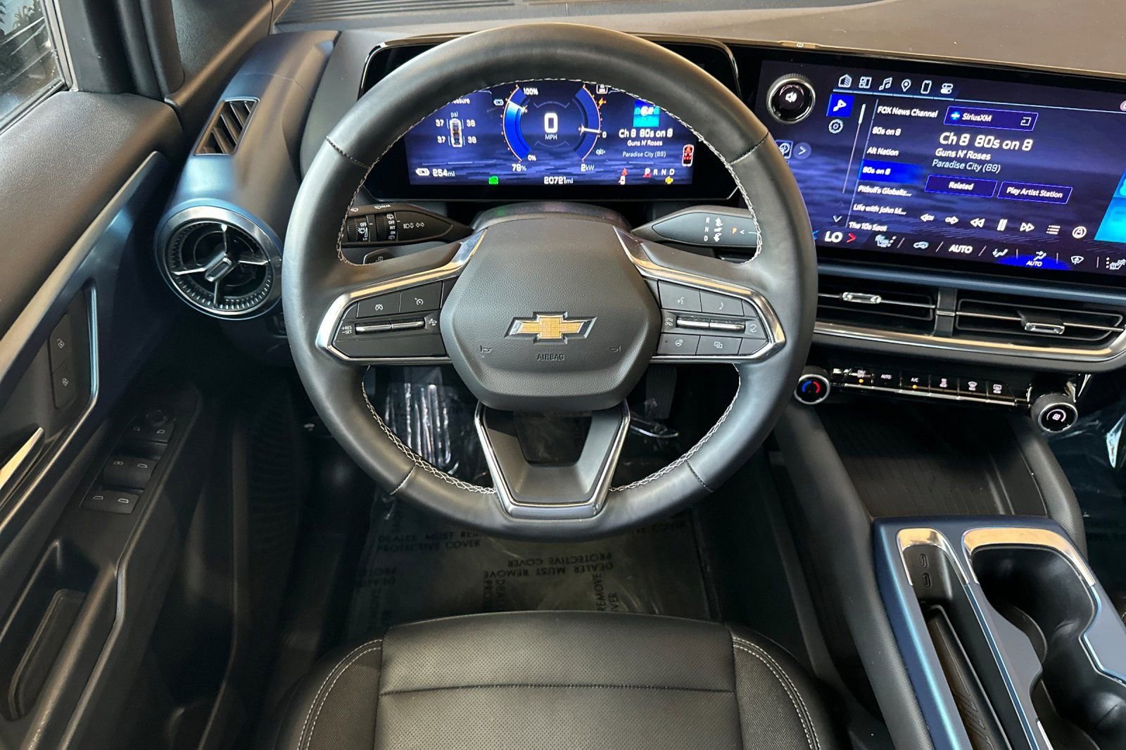 Used 2024 Chevrolet Equinox EV LT image 15