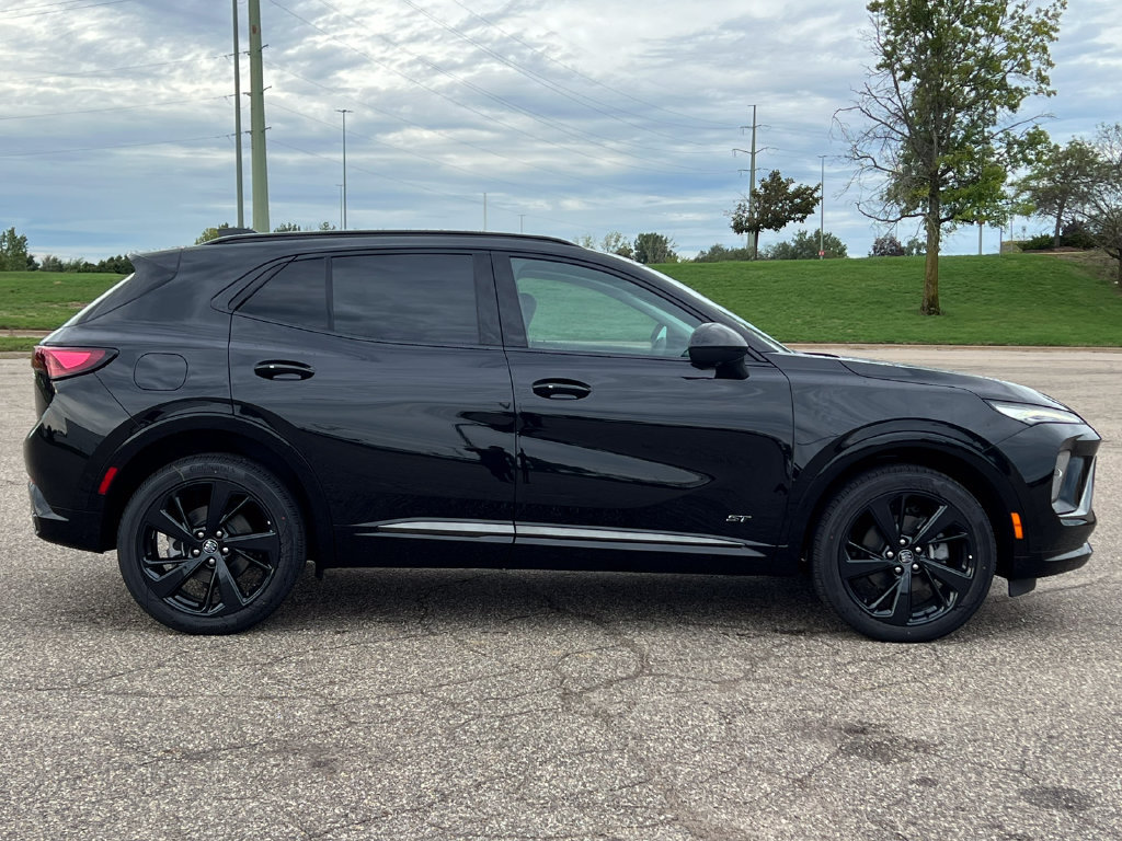 New 2026 Buick Envision Sport Touring AWD/4WD image 44