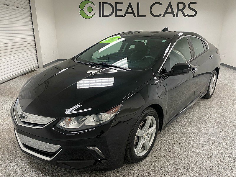 Used 2017 Chevrolet Volt LT image 1