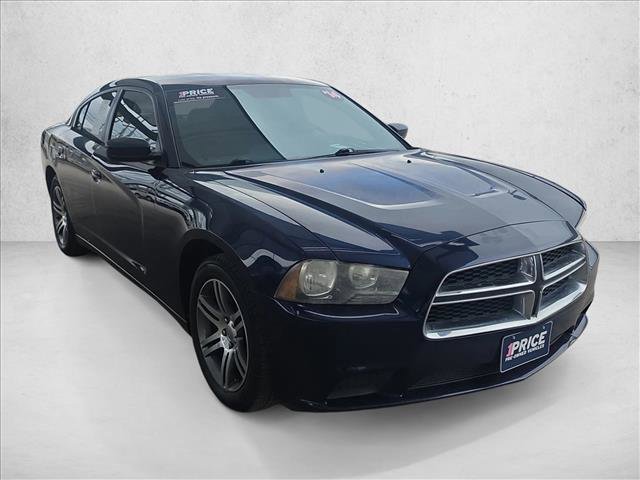 Used 2014 Dodge Charger SE RWD image 7