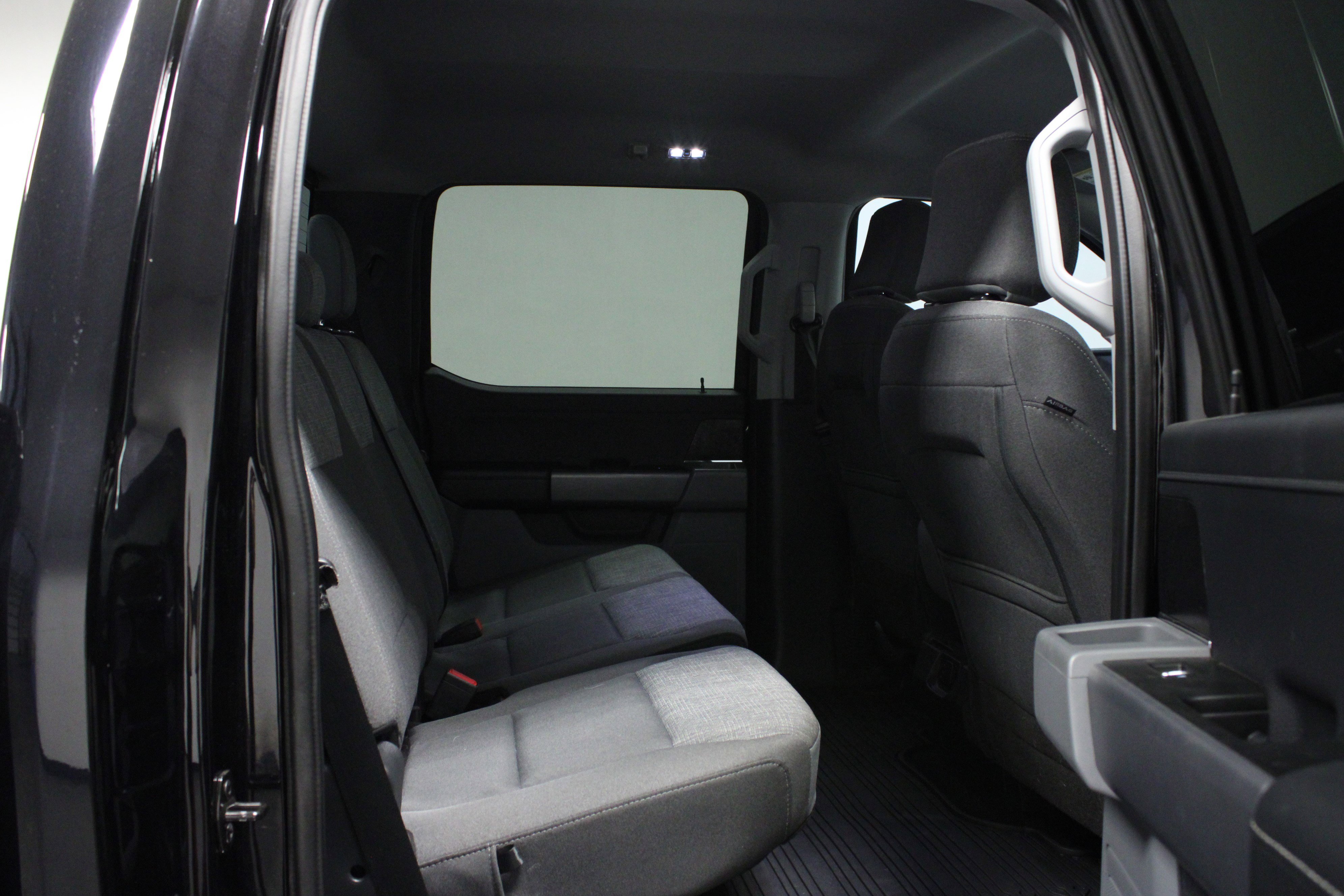 Used 2022 Ford F150 XLT w/ Equipment Group 302A High image 15